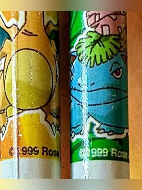 Vintage 1999 Pokémon Charmander and Bulbasaur Pencil Set